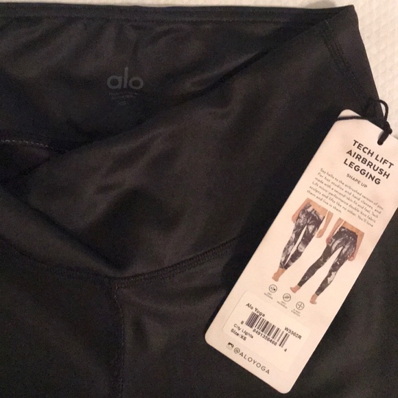 ALO Yoga Pants - ALO Yoga Tech Lift Airbrush Legging City Light
